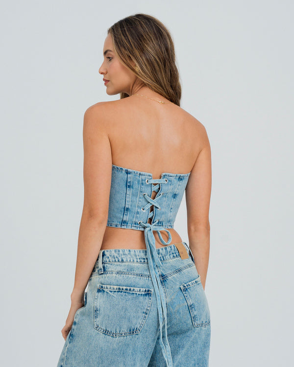 BLUSA AJUSTADA STRAPLESS ELEN