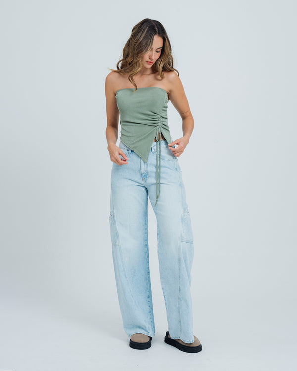 BLUSA AJUSTADA STRAPLESS TATTI