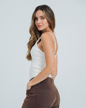 BLUSA AJUSTADA TIRAS ONA