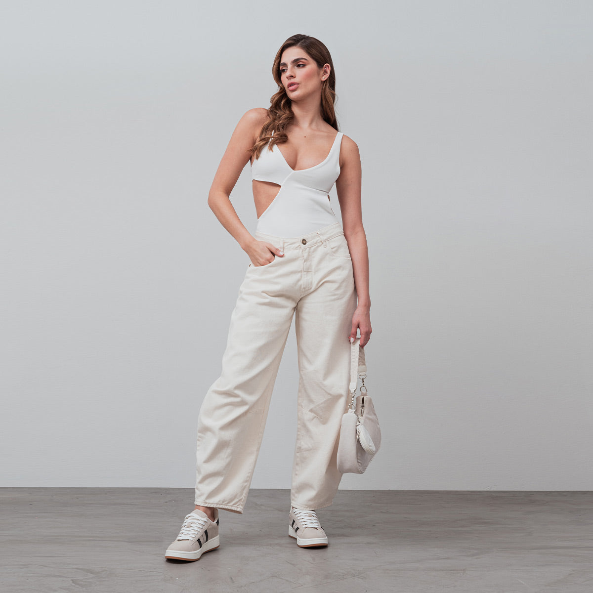 BODY TIRO BAJO TIRAS SERUL