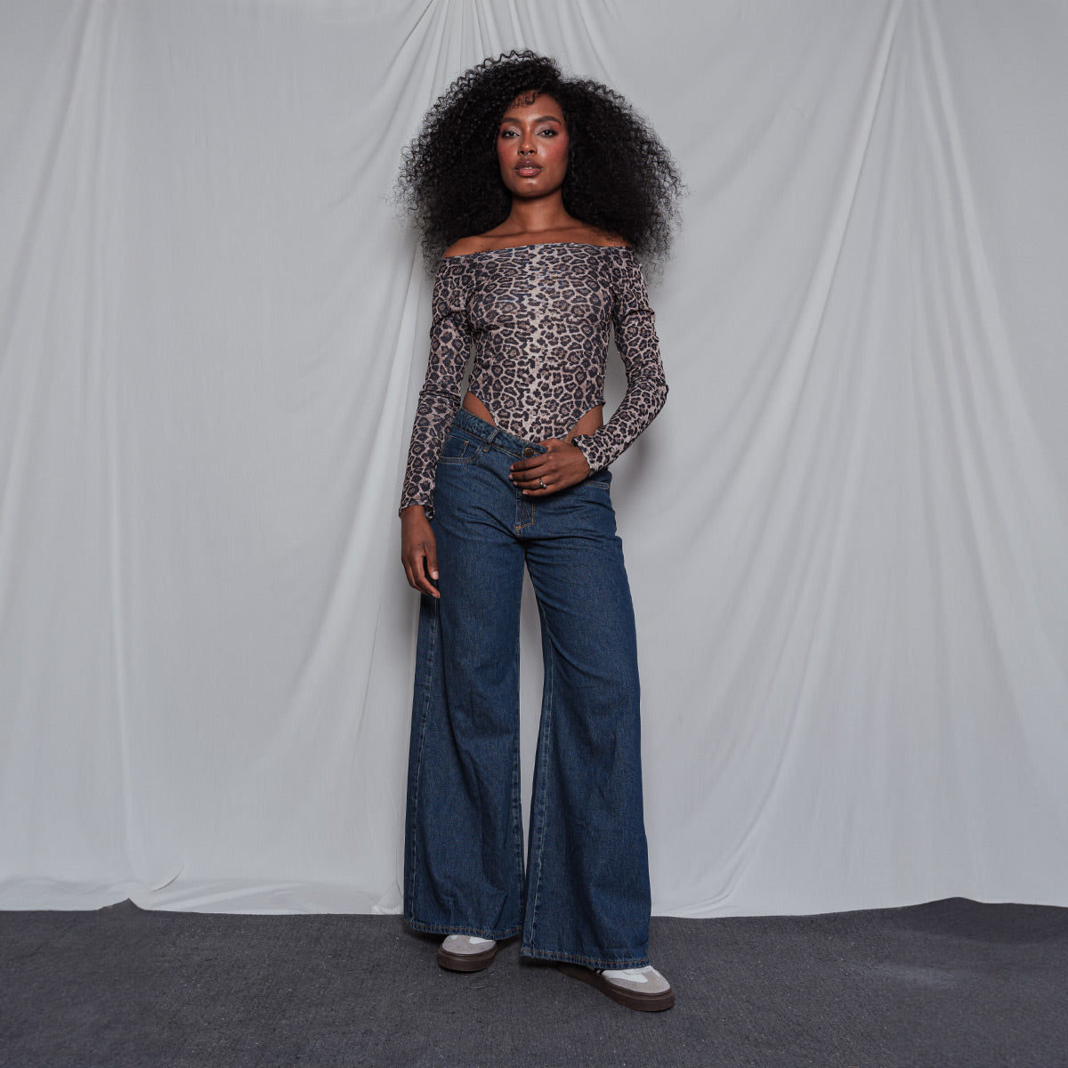 BODY TIRO ALTO MANGA LARGA LEOS