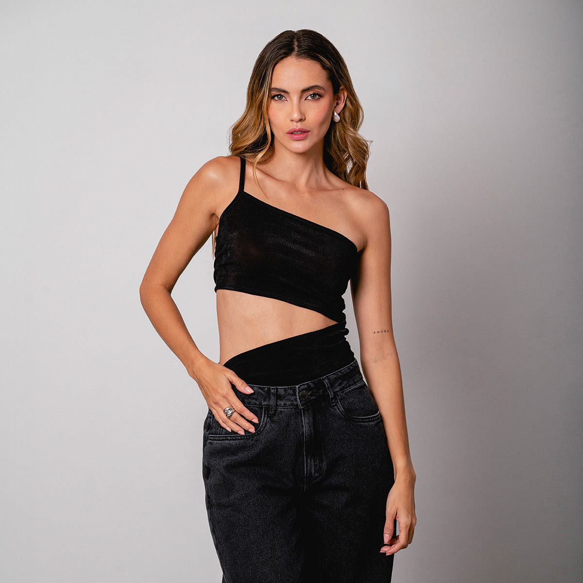 BODY TIRO BAJO TIRAS UROS