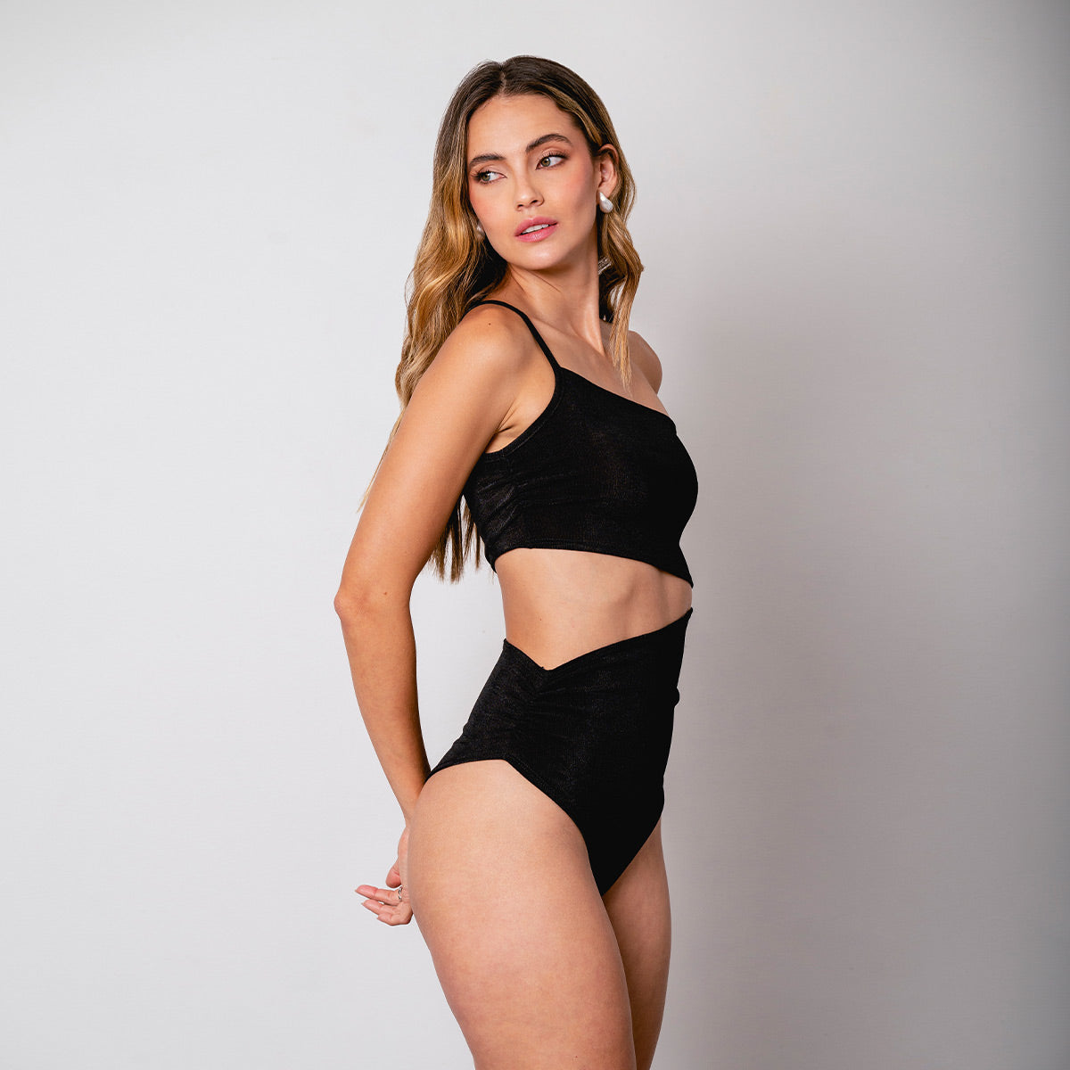 BODY TIRO BAJO TIRAS UROS