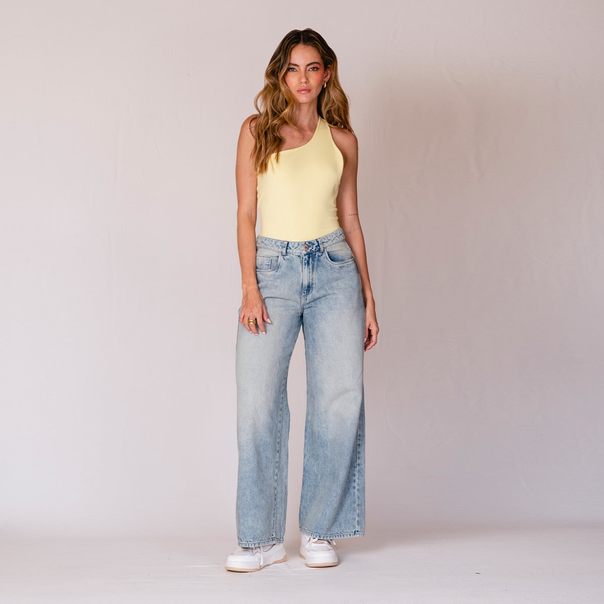 BODY TIRO BAJO MANGA SISA JUJUBE