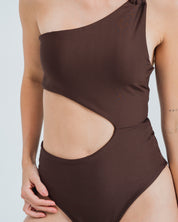 BODY TIRO BAJO DE UN HOMBRO HALM