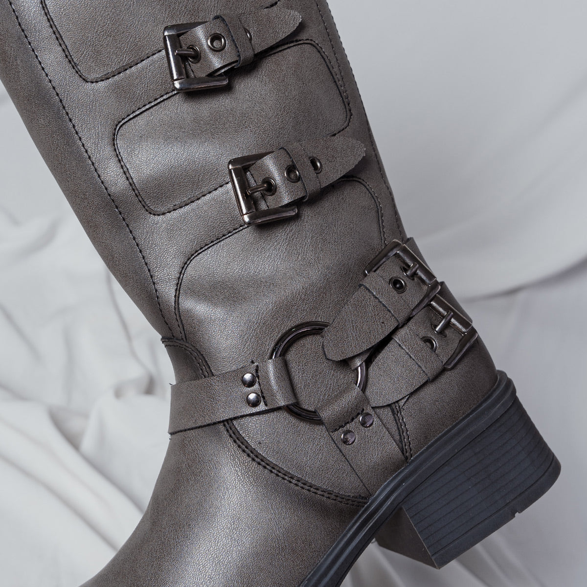 BOTAS PLANAS BIKERES