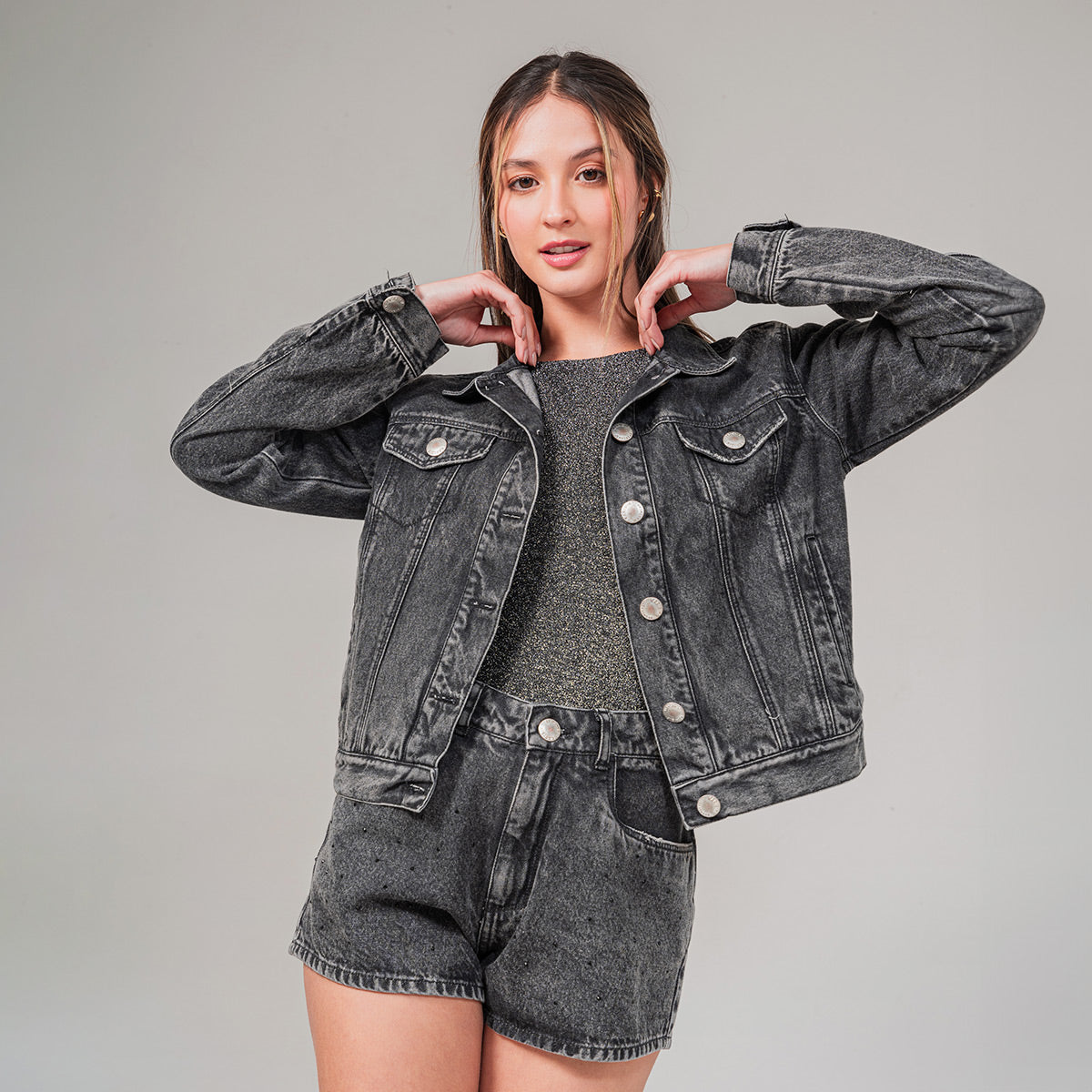 CHAQUETA OVERSIZE CORTA HEPO