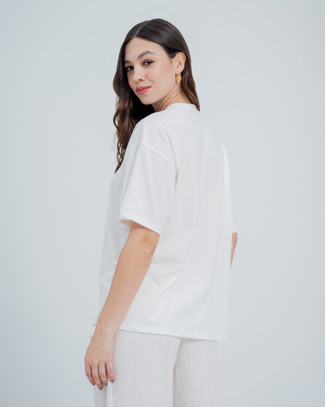 CAMISETA OVERSIZE NYRA