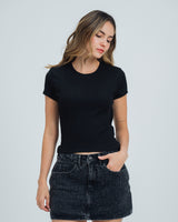 CAMISETA AJUSTADA CORTA MANGA CORTA BADI
