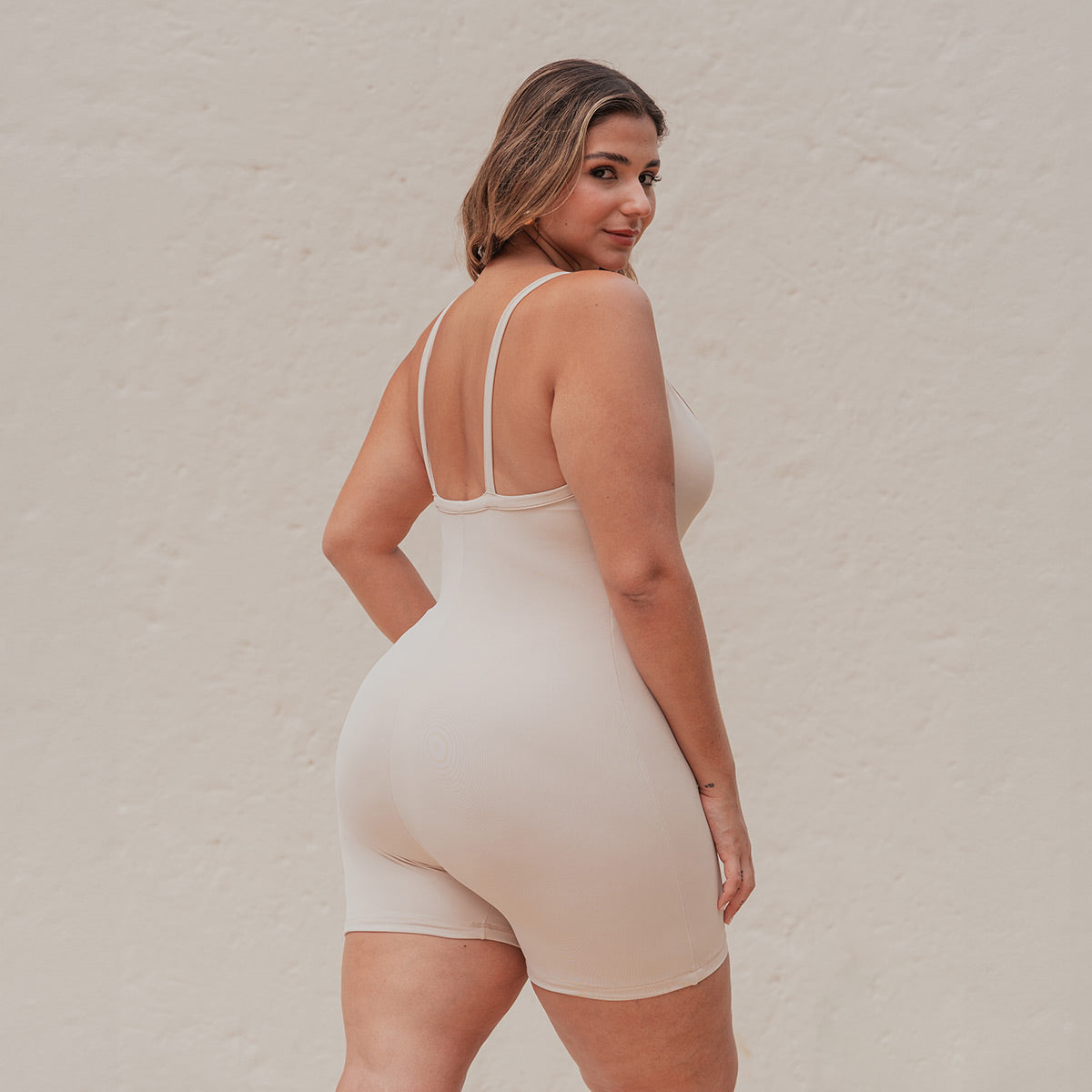 ENTERIZO DEPORTIVO CORTO BUDY