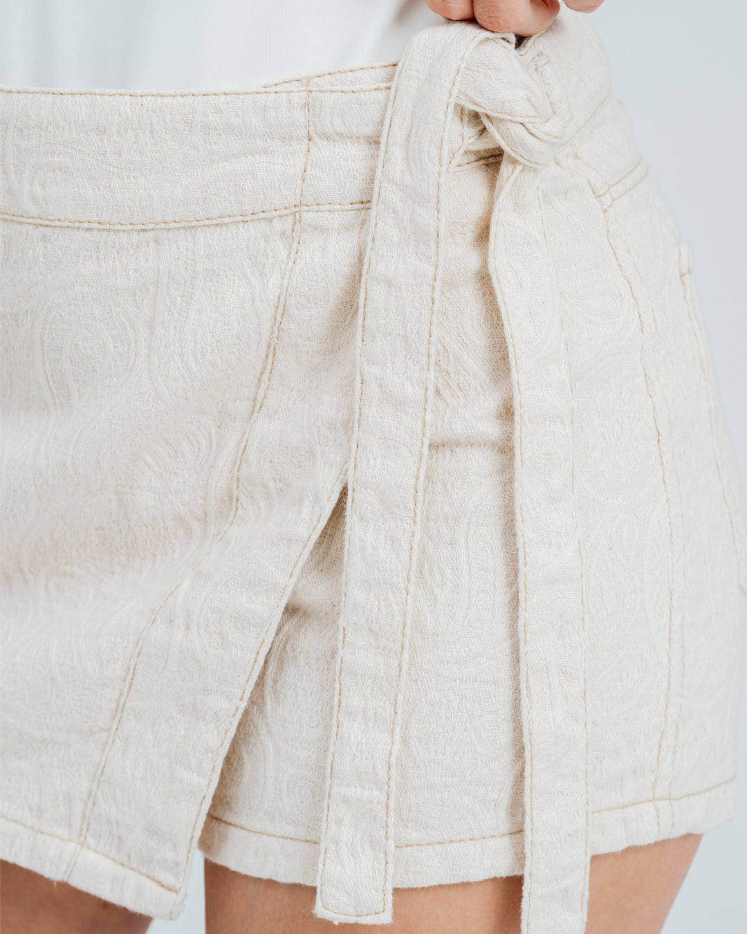 FALDA SHORT TALLE MEDIO ZARO