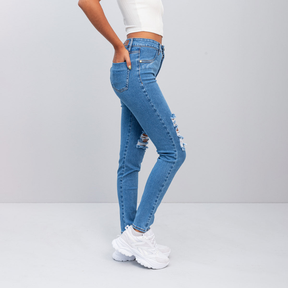 JEAN SKINNY TALLE ALTO JACINTO