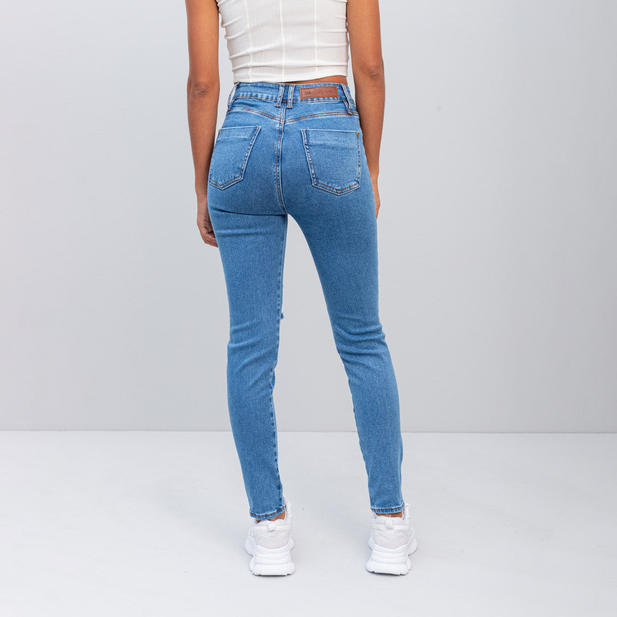 JEAN SKINNY TALLE ALTO JACINTO