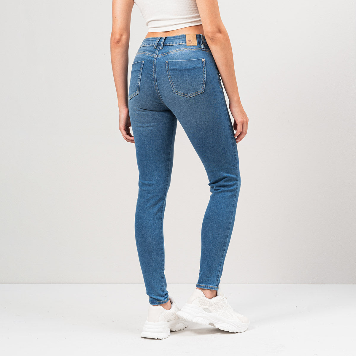 JEAN SKINNY TALLE ALTO PASO
