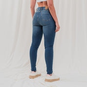 JEAN SKINNY TALLE ALTO DAKU