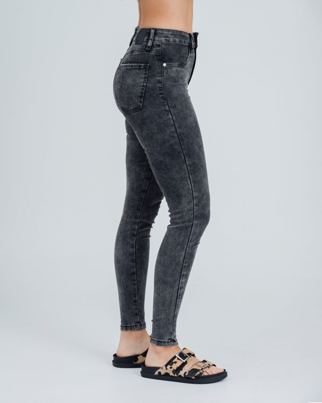 JEAN SKINNY TALLE ALTO GRIAS