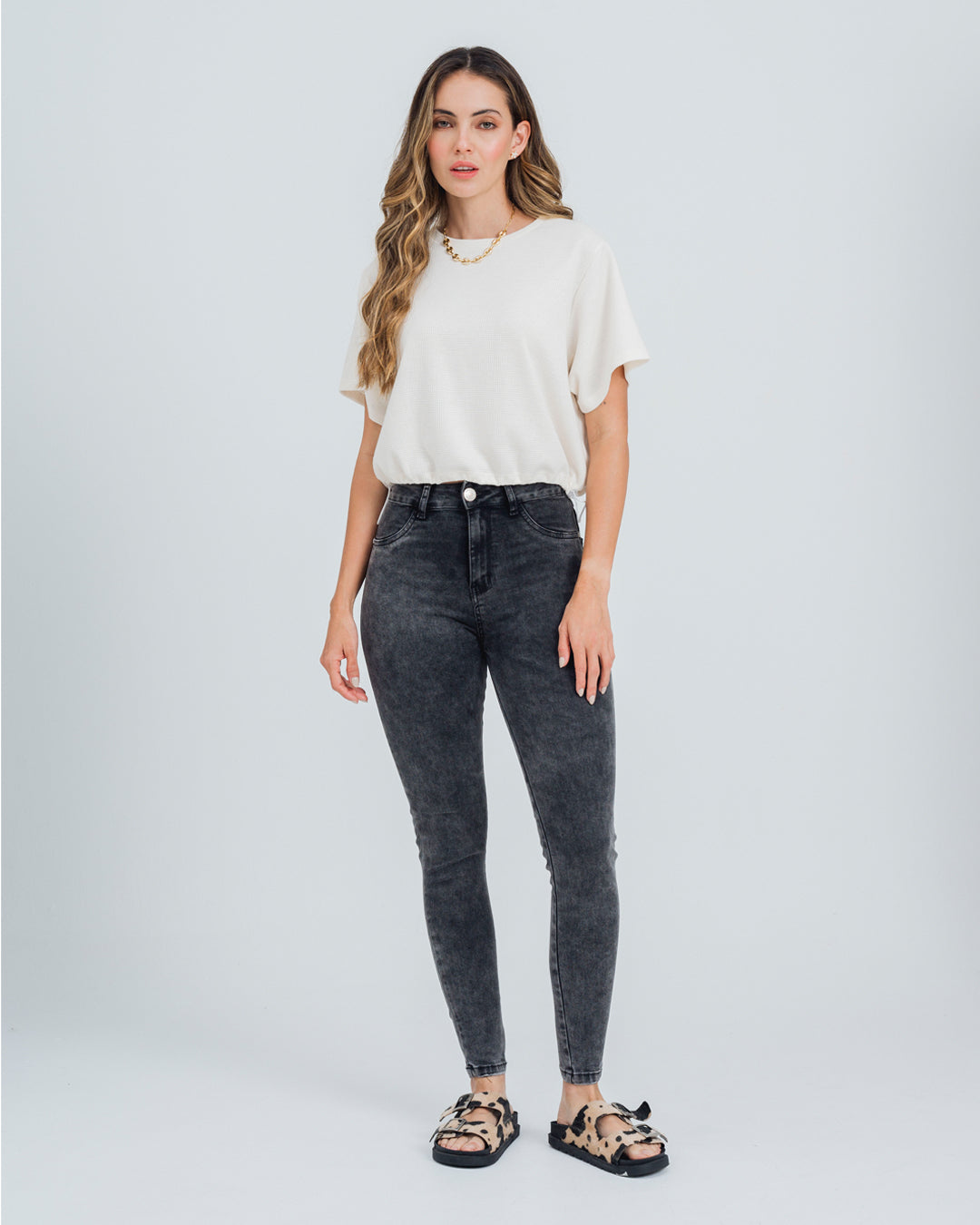 JEAN SKINNY TALLE ALTO GRIAS