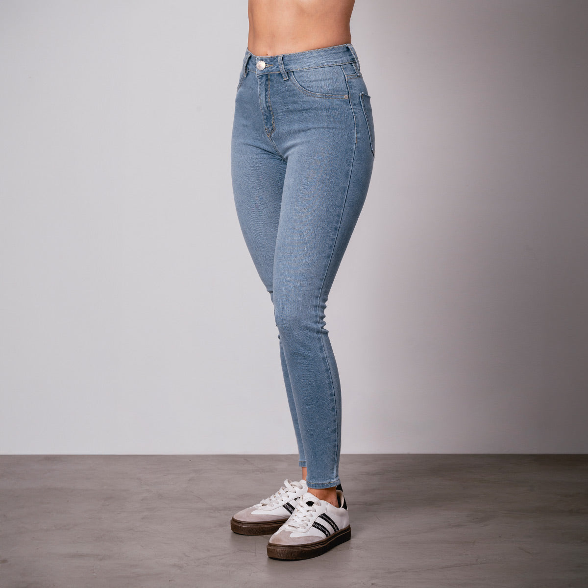 JEAN SKINNY TALLE ALTO DARIA