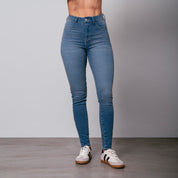 JEAN SKINNY TALLE ALTO LOBU