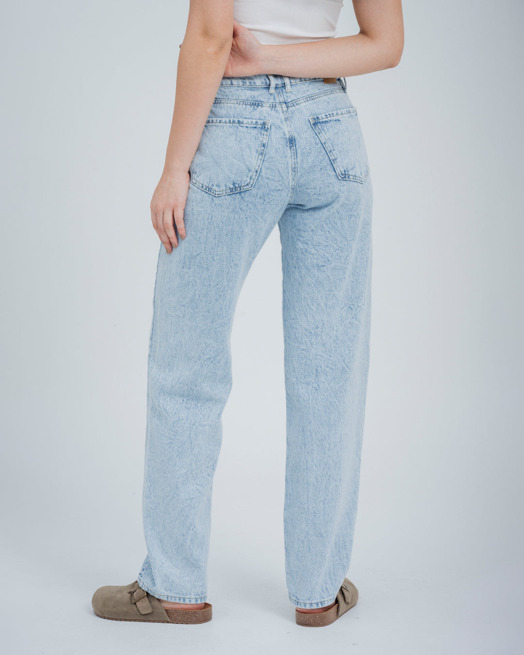 JEAN MOMFIT BOTA AJUS TALLE ALTO MERA