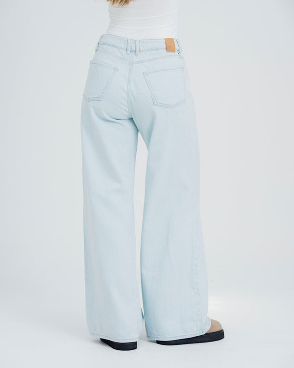 JEAN WIDE LEG TALLE ALTO NICO