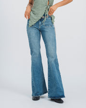 JEAN FLARE TALLE ALTO JULIO