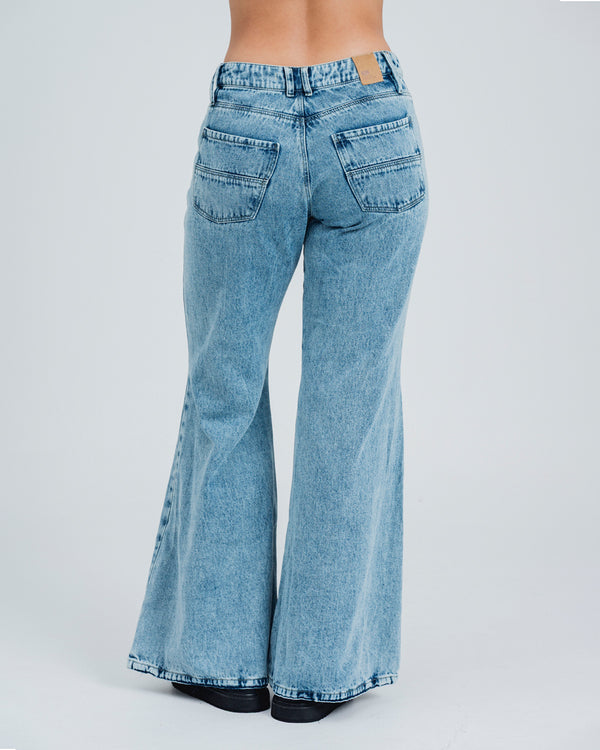 JEAN FLARE TALLE MEDIO HILA