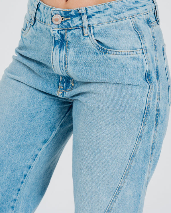 JEAN DADFIT TALLE MEDIO RETRI