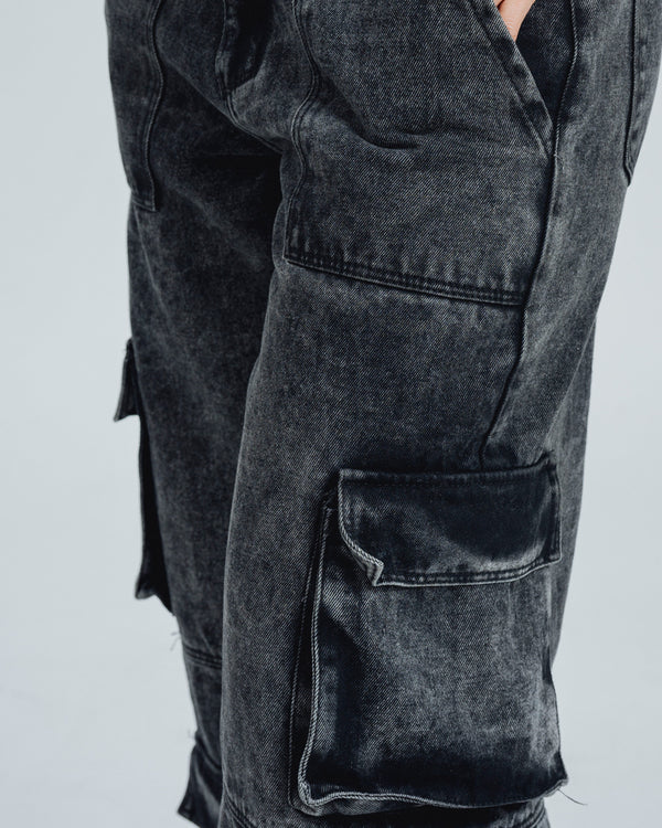 JEAN DADFIT DESCADERADO OMARI