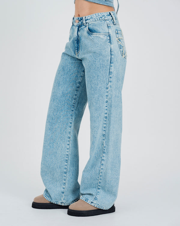 JEAN DADFIT TALLE MEDIO NAMI