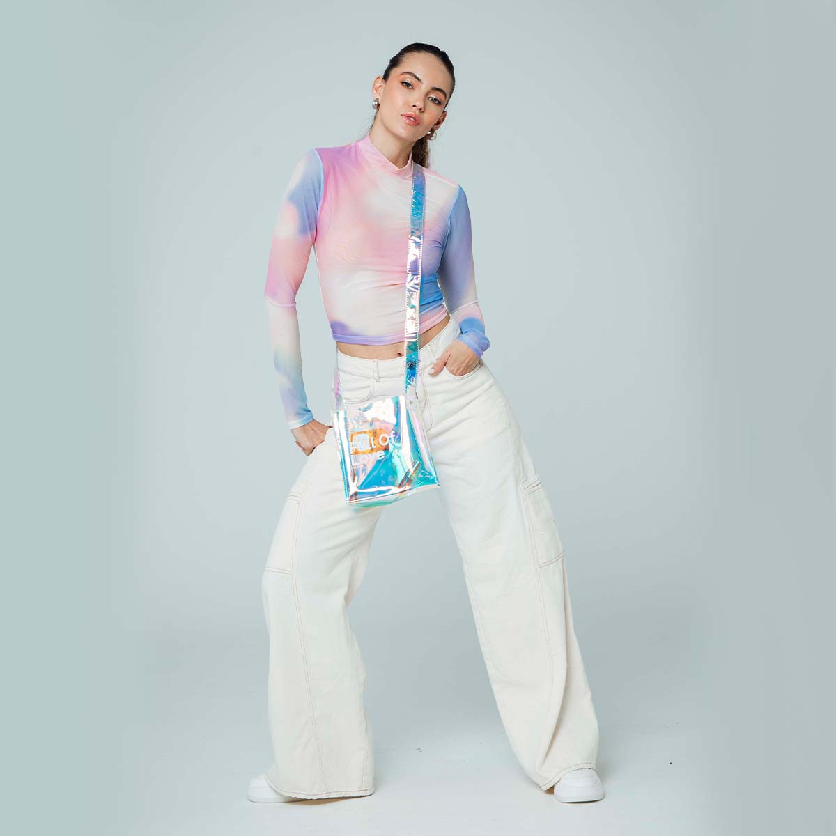 BLUSA AJUSTADA LARGO MEDIO MANGA LARGA N