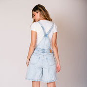 OVERALL CORTO TALLE MEDIO ARENOSA