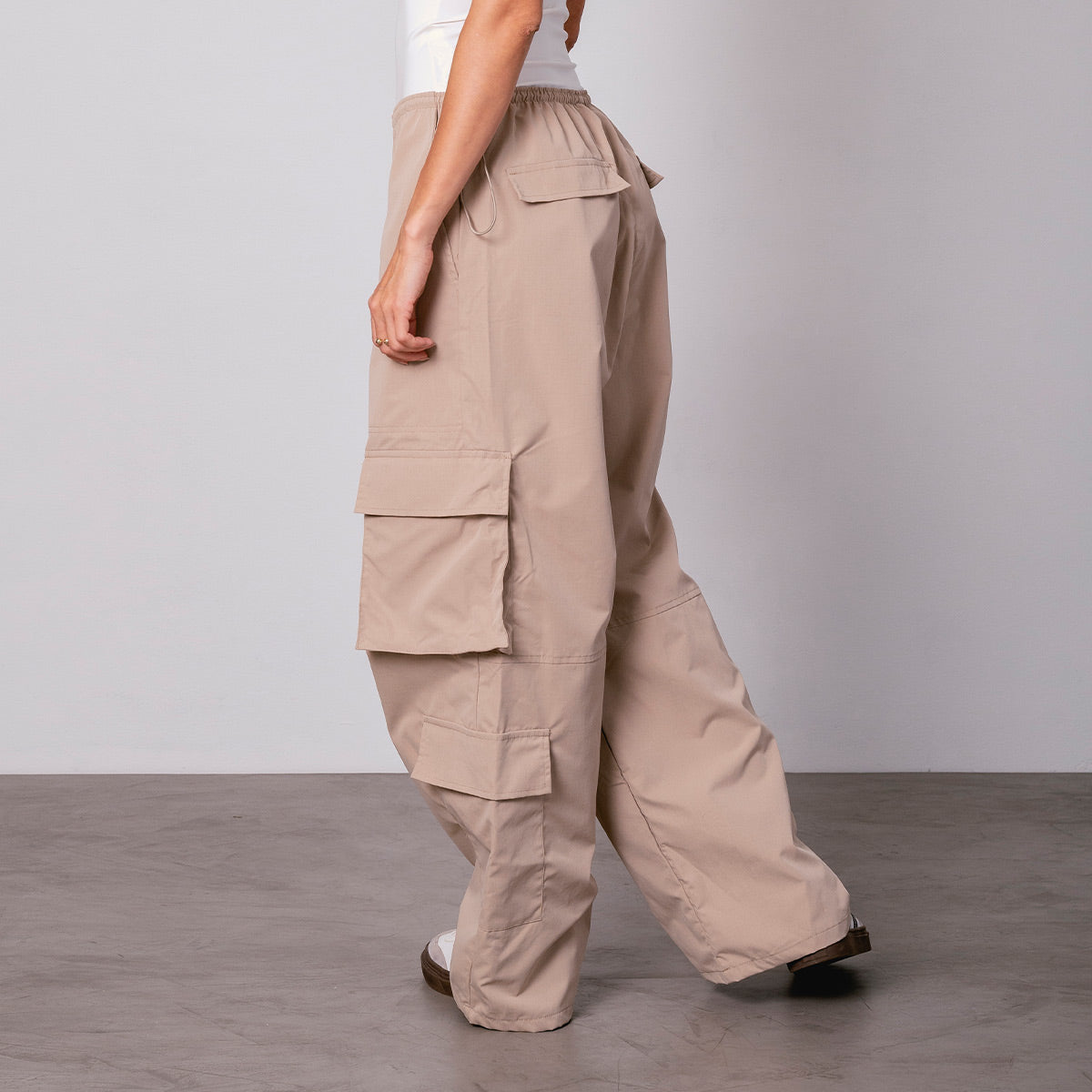 PANTALON PARACHUTE TALLE MEDIO TRISTA