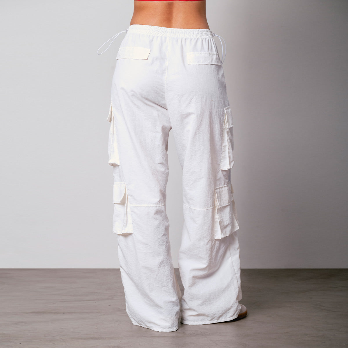 PANTALON PARACHUTE TALLE MEDIO JUKEI