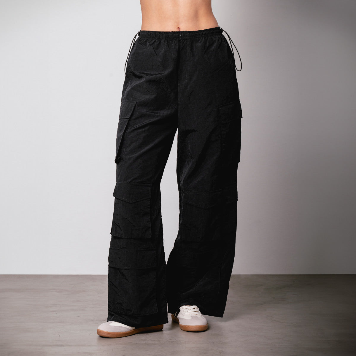 PANTALON PARACHUTE TALLE MEDIO WORLDY