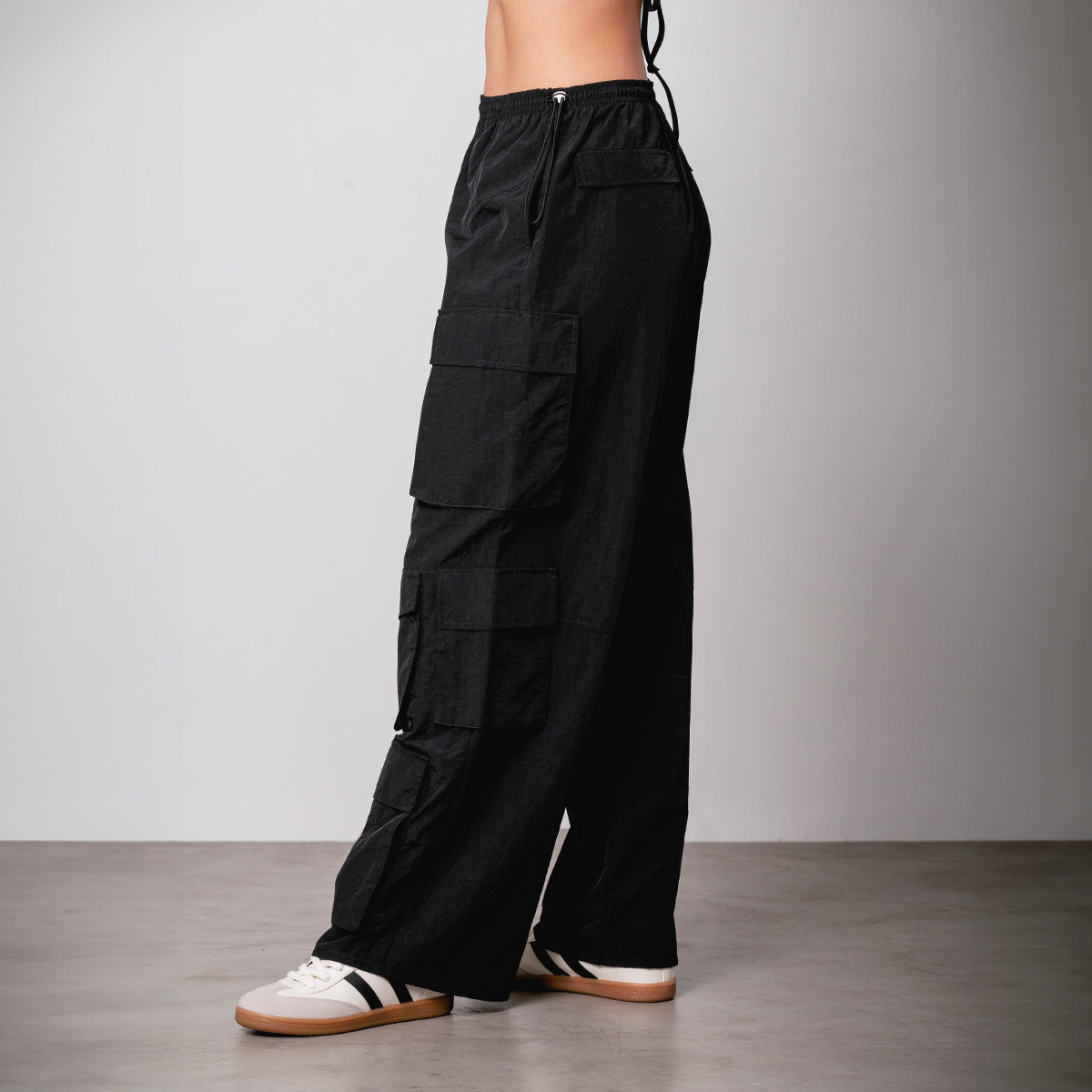 PANTALON PARACHUTE TALLE MEDIO WORLDY