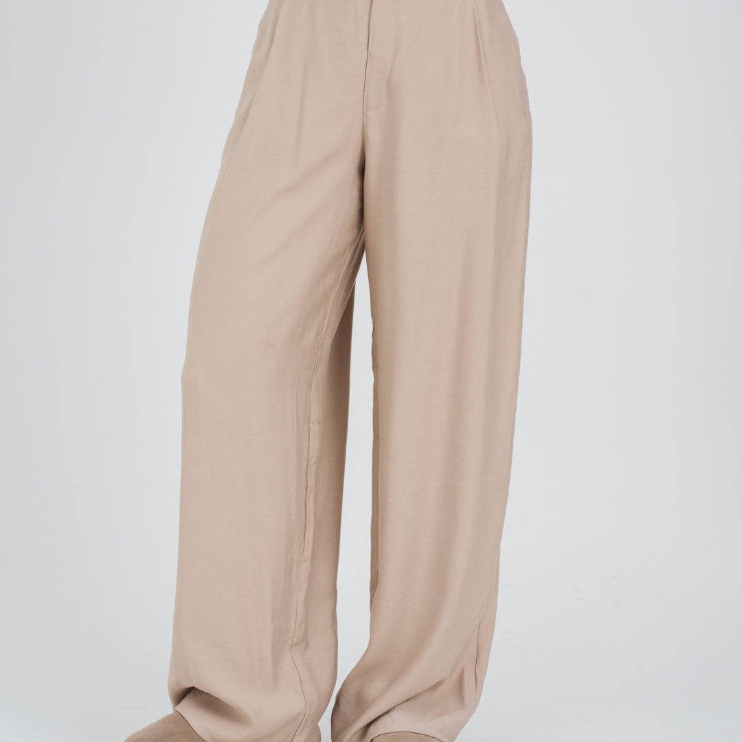 PANTALON BOTA AMPLIA TALLE ALTO DANTE
