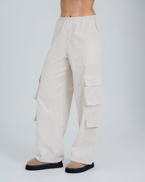 PANTALON PARACHUTE TALLE MEDIO CAMIL
