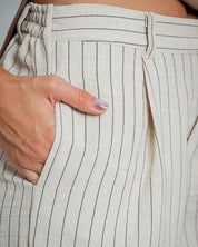 PANTALON BOTA AMPLIA TALLE ALTO OREO