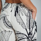 PANTALON BOTA AMPLIA TALLE ALTO MILO