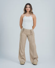 PANTALON BOTA AMPLIA TALLE MEDIO DELIRIO