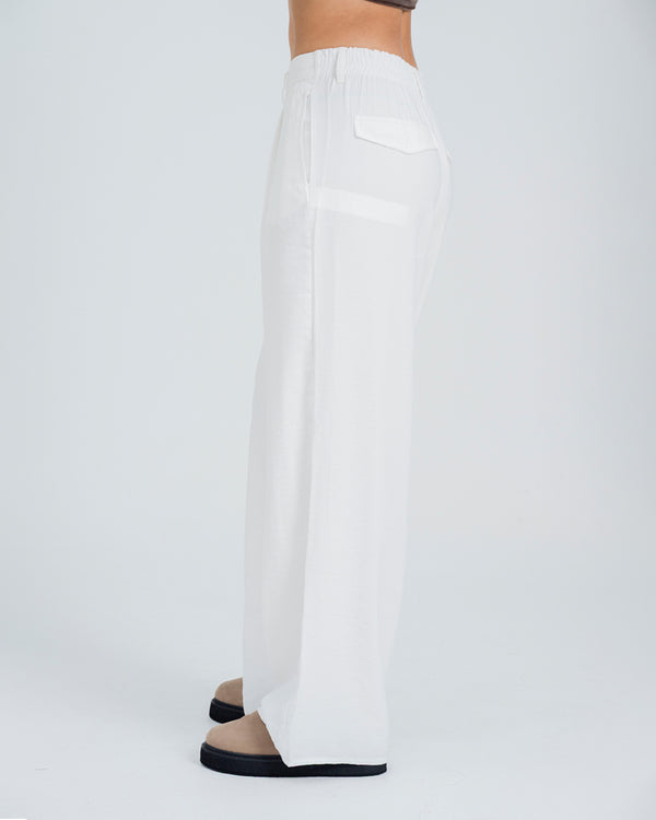 PANTALON BOTA AMPLIA TALLE ALTO BRURI