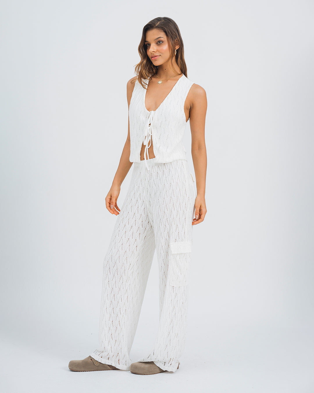 PANTALON BOTA AMPLIA TALLE MEDIO TRAM