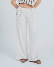 PANTALON BOTA AMPLIA TALLE MEDIO ELIN