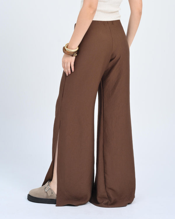 PANTALON BOTA AMPLIA TALLE MEDIO NARO