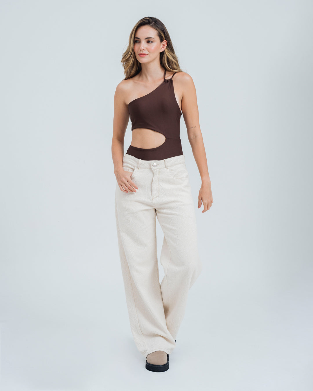 PANTALON WIDE LEG TALLE ALTO MAILA
