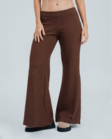 PANTALON BOTA AMPLIA TALLE MEDIO LIAH