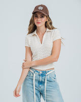 POLO AJUSTADA MANGA CORTA CREM