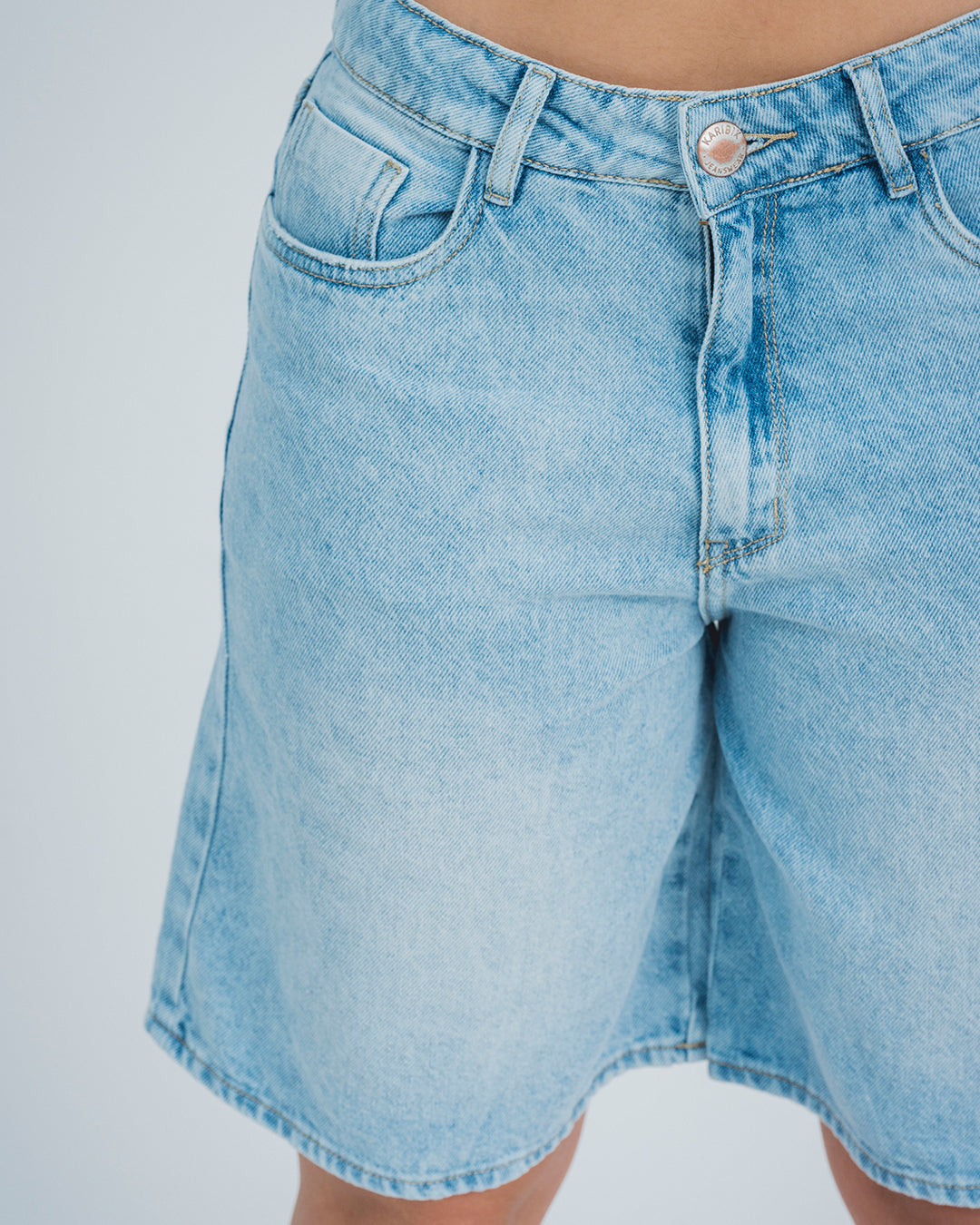 BERMUDA TALLE MEDIO KICA