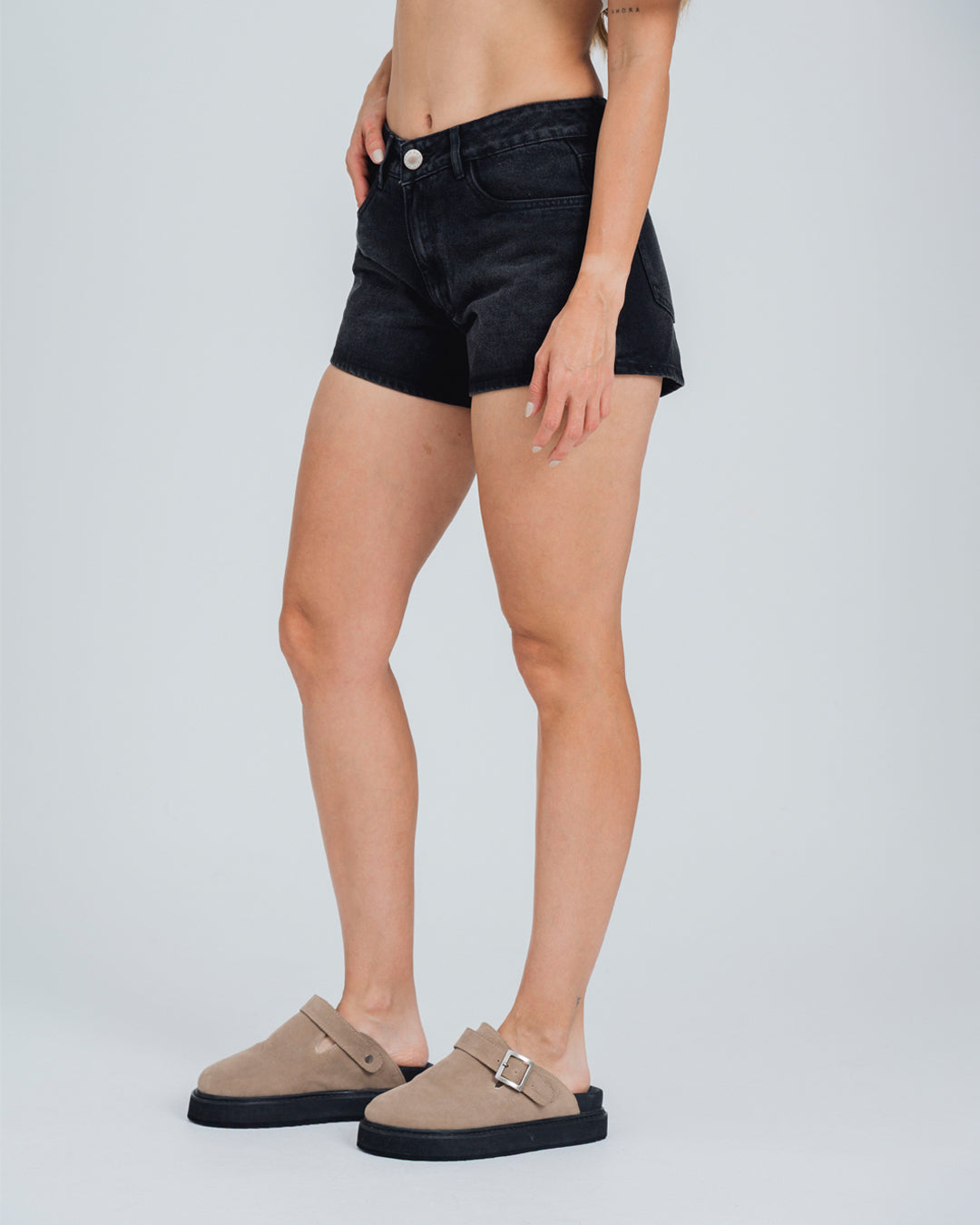 SHORT MOMFIT TALLE ALTO ELON